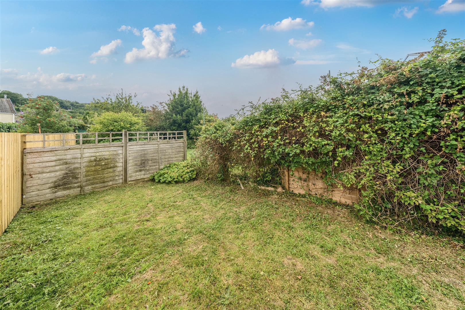 Beach Road, Penclawdd, Swansea, SA4 3YN